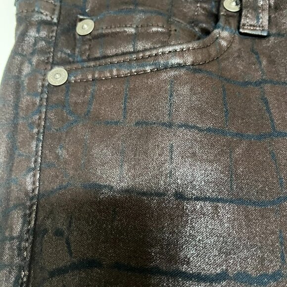 7 MANKIND - WAXED EMBOSSED CROCCO JEANS - SIZE 25 - BURGUNDY/NAVY - ALMOST NEW - Picture 3 of 5